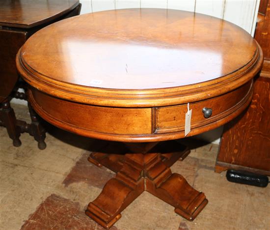 Drum top table(-)
